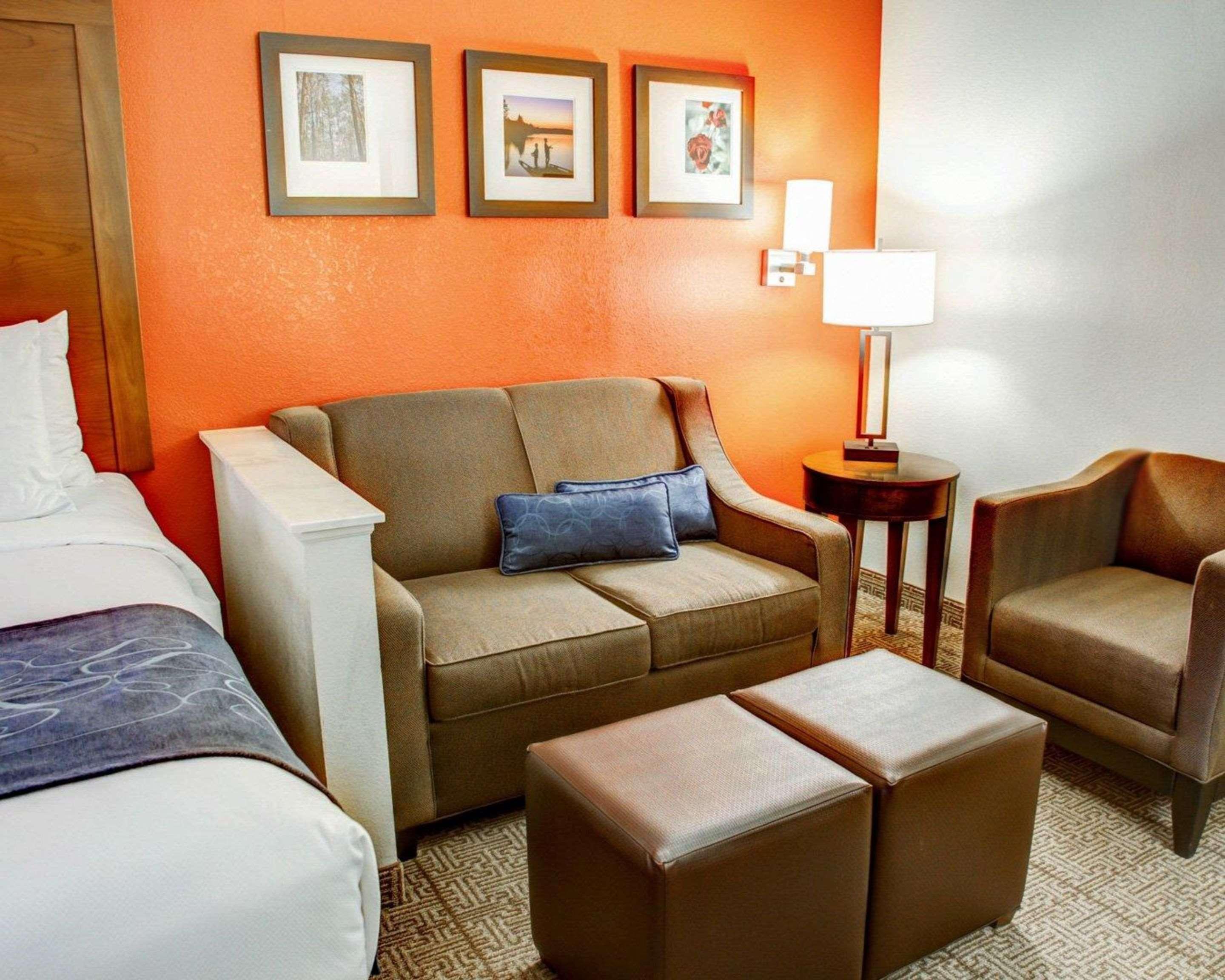 Comfort Suites Tyler South Экстерьер фото