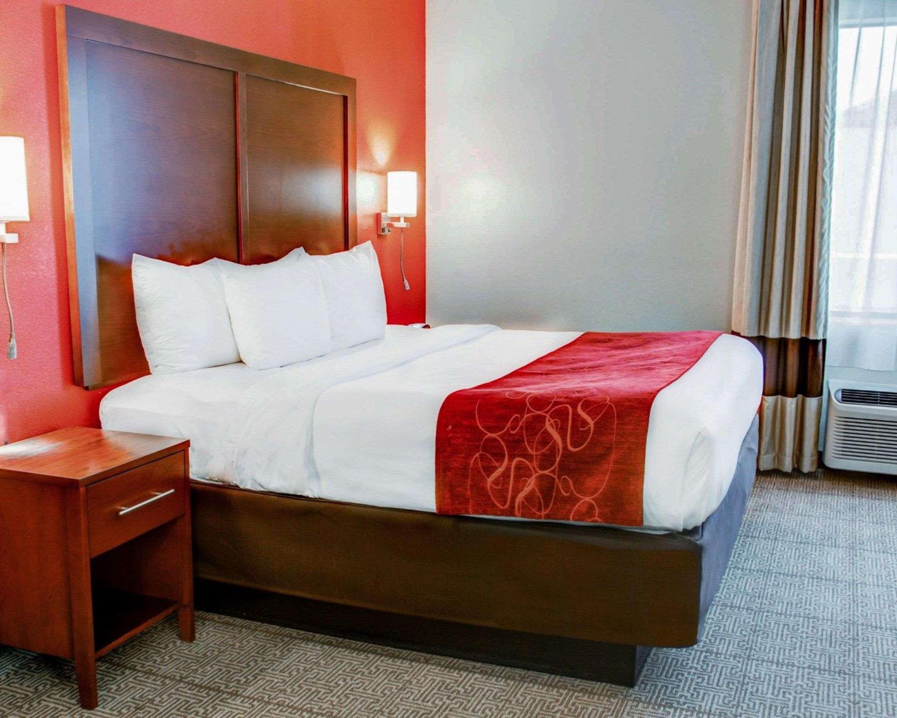 Comfort Suites Tyler South Экстерьер фото