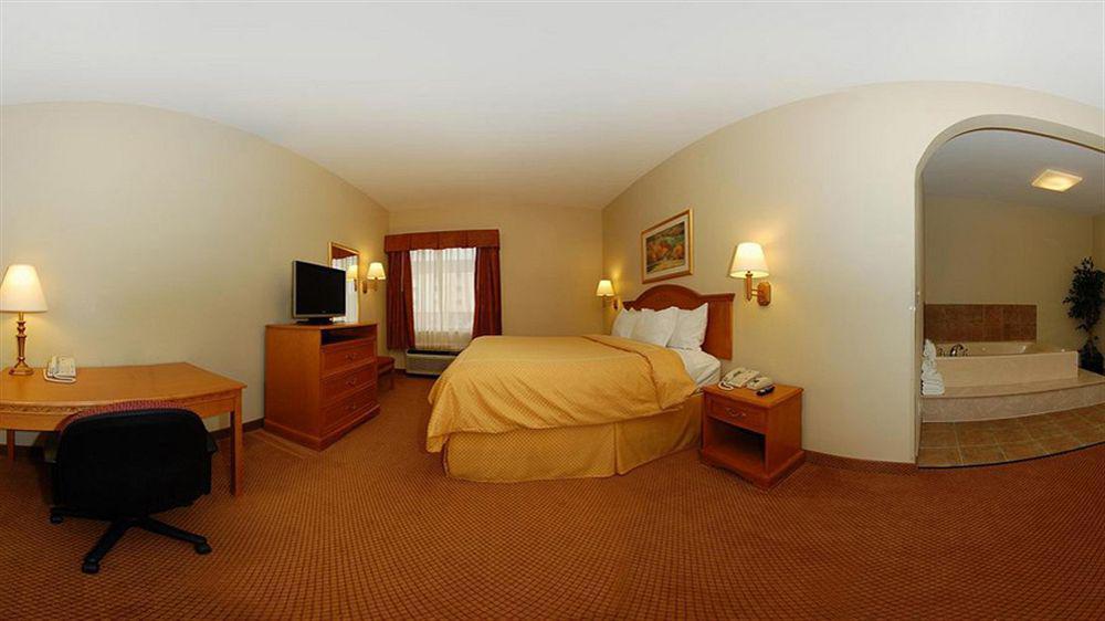 Comfort Suites Tyler South Экстерьер фото